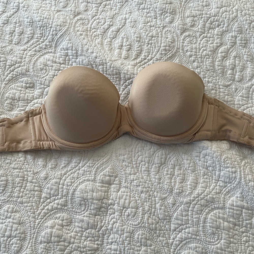 Wacoal strapless bra